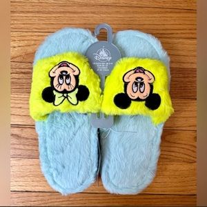Disney Parks Mickey and Minnie Mouse Slippers